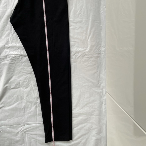 OFFLINE by AERIE Black Leggings Size XL - Picture 8 of 12